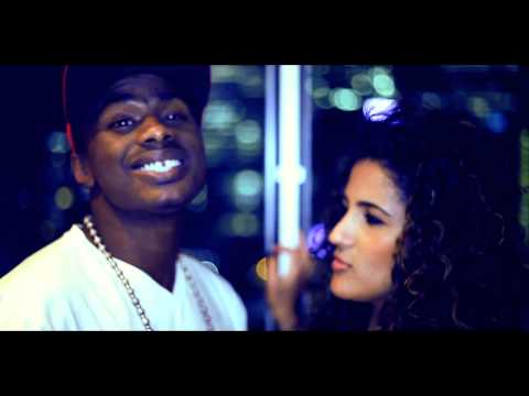 YUNG-QUINCY FT DVS-TURN IT UP