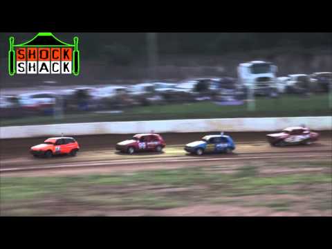 Junior Sedans - Heat 1 - QLD Junior Sedan Title - Moranbah Speedway - 09.03.13