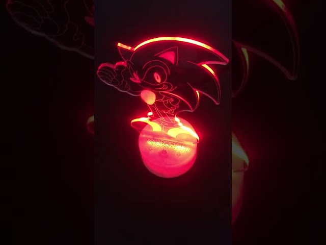 Vídeo relacionado con WONDEE Sonic Lámpara Decorativa y Luz Nocturna Infantil Quitamiedos del Erizo Favorito de los Videojuegos, Lámpara de mesita de noche Niños y Fans, Sonic Regalos Originales Infantiles Niños