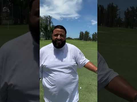 DJ KHALED ANTHEMS SOON FLY PON YOUR HEAD ,LETS GOLF !🏌️‍♂️Tee time anyone 🤷🏽‍♂️