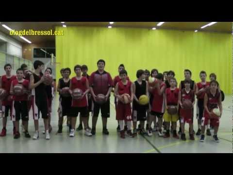 La U.E.MONTGAT ens vol desitjar bones festes