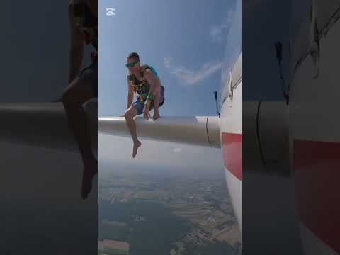Diving Into the Sky The Ultimate Freefall Experience!