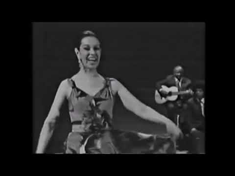 Alicia Maguiña y Carlos Hayre  - Valentina (en vivo)