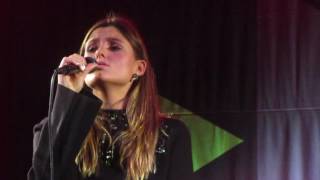 Léon Nobody Cares Stockholm Studio4 Radiohuset 161130