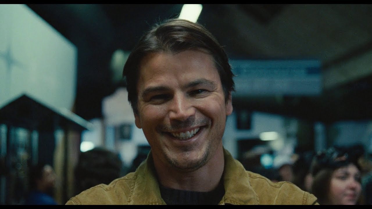 trailer Oficial