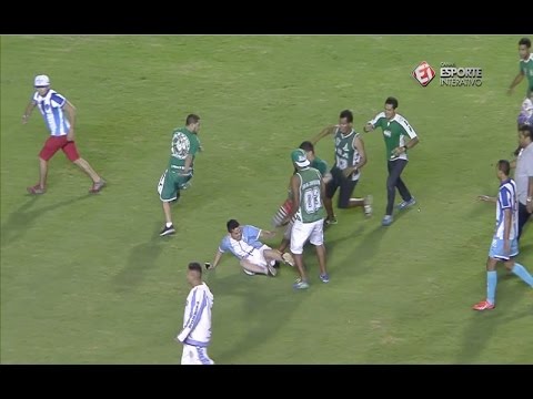 Mais uma final de campeonato termina com invasão de torcedores!