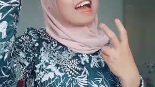 Download lagu Tik tok by syida mp3 Download lagu Tik tok by syida mp3