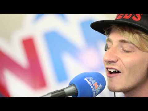 MNM: Safi & Spreej ft. Domé - Schijn