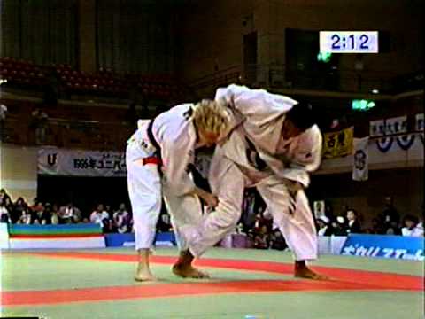 1994 FUKUOKA WOMENS JUDO -66kg C.Zwiers(NED) vs O.Reve(CUB) Final