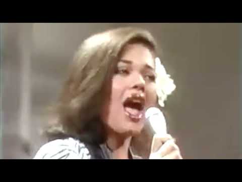 Angela Bofill - Tonight I Give In (Arista Records 1983)