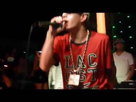 MC RODOLFINHO (NO IBIZA CLUB EM RECIFE 2012) - ASSIM VOCÊ ME MATA