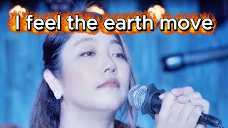 I Feel the Earth Move／カバー｜Mami Asakawa（浅川マミ）｜恋で大地が揺れる瞬間（Carole King）