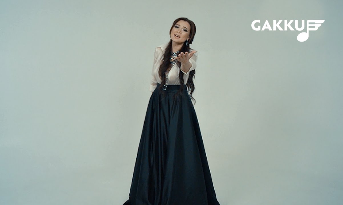 Ademi — Ана-әкешім