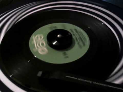 45 rpm: Peaches & Herb - Let's Fall In Love - 1966/1967