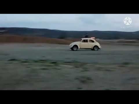 Acidente inacreditável com Fusca?!! - FUSCA CAPOTANDO EM ALTA VELOCIDADE-