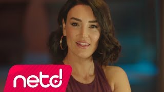 Sevcan Orhan - Evlerinin Önü Yonca