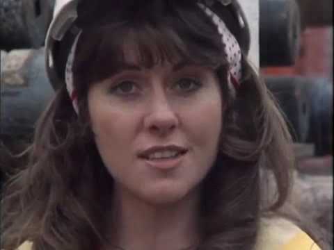 Merry Go Round - The Fuel Fishers Presented by Elisabeth Sladen (1977)