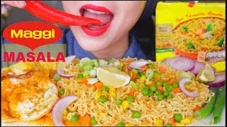 Download lagu ASMR INDIAN MAGGI MASALA NOODLES | FRIED EGGS   RAW ONION   CHILLI 咖喱面 咀嚼音 | 먹방 mp3