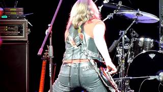 Suzi Quatro - A Girl Like Me (Crocus City Hall, Moscow, 19.11.2012)
