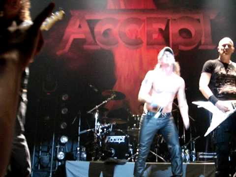 Flash Rocking Man video