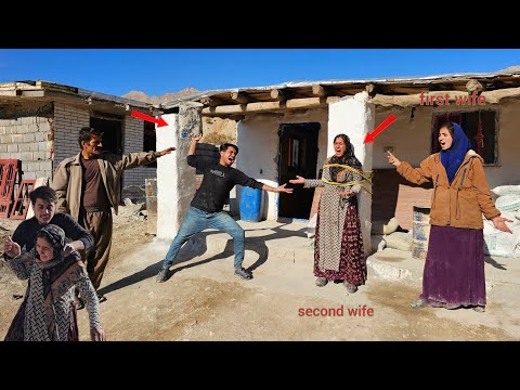 Love and betrayal:The second wife's anger towards the first wife but the man ties her up with a rope