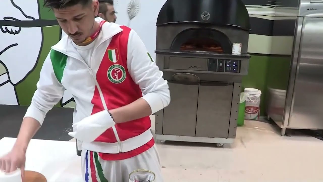 Watch La mejor Pizza de España está en Jávea Pizza con Gamba roja de la Marina Alta Now La mejor Pizza de España está en Jávea Pizza con Gamba roja de la Marina Alta