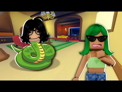 MINHA AMIGA VIROU COBRA NO Roblox | BIBI TENEBROZA