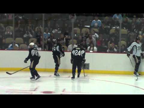 Sidney Crosby Pittsburgh Penguins training camp 2011