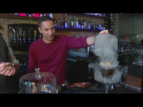 download lagu mp3 mp4 Maple Water Cocktail, download lagu Maple Water Cocktail gratis, unduh video klip Maple Water Cocktail