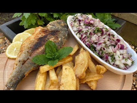 Zaatar and onion salad 🥗 Fresh thyme salad you must try 😍