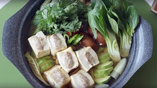 Hot Pot with Vegetables and Stuffed Tofu