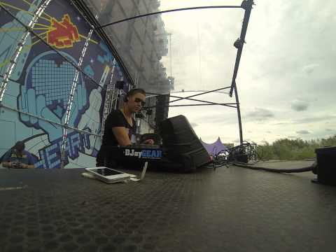 Miss Faction at Laundry Day 2013