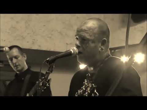 PITBULLFARM - Lovesong (Punk Verision)