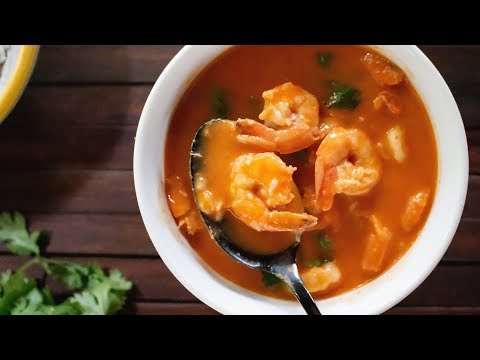 How to make red Thai curry shrimp with coconut milk