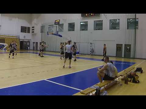 SUPREMEPRODUKCJA vs Victoria Zatrudni Tapicerów - Kolejka 8 - I Liga Poznań - KLB