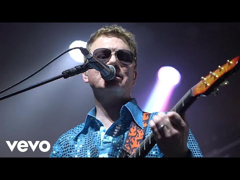 Level 42 - Tracie (Sirens Tour Live 5.9.2015)