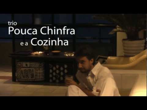 Trio Pouca Chinfra e a Cozinha || Coração Passarinho || Reveillon 2009