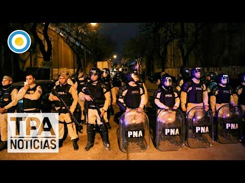 Prefectura detuvo a un fotógrafo de "La Garganta poderosa" | #TPANoticias