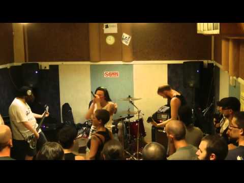 Wolf X Down    Rome  1/9/11