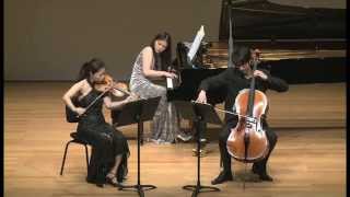 Fournier Trio: Mendelssohn Trio No.1 in D minor Op.49 - II. Andante con moto tranquillo