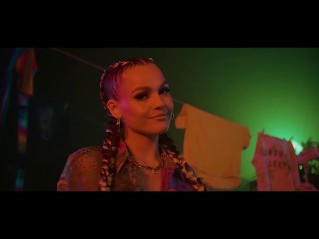 Por Una Noche von Jeje Lopes ((jetzt ansehen))