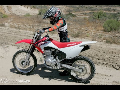 Learn To Ride: How To Use The Clutch On A Motorcycle