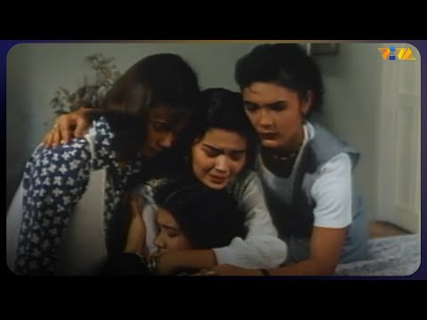 Quiet na lang muna. Scene from CAMPUS GIRLS