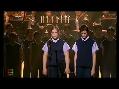 7. Les Choristes - ''Pie Jesu''. ( En Concert ).