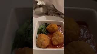 cruise dining hacks that you need to know! #cruise #shorts #nfl #trendingshorts