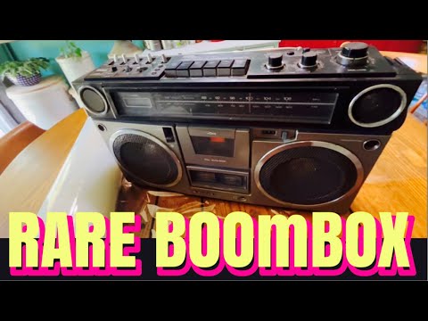 RARE EARLY 1980’s BOOMBOX