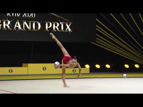 Валерія Плотнікова 2006 мяч