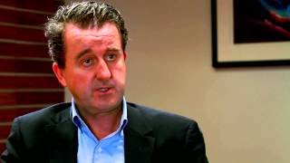 AON Stephen Cross Short Final video