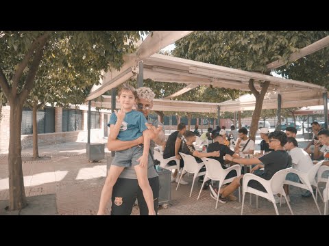 M el Cobi - Sin pasaporte ( Video offcial )