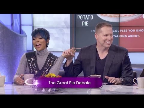 download lagu mp3 mp4 Pumpkin Vs Sweet Potato, download lagu Pumpkin Vs Sweet Potato gratis, unduh video klip Pumpkin Vs Sweet Potato